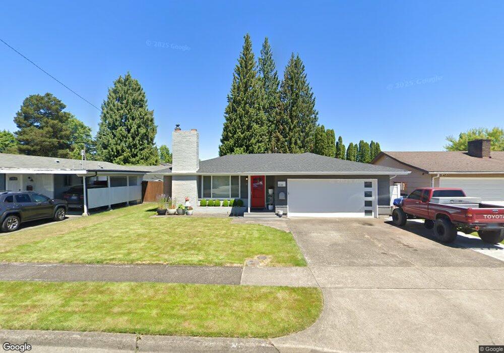 3038 Maple St, Longview, WA 98632 - photo 1