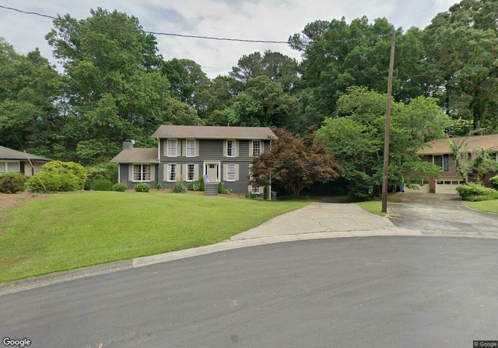 2490 Camelot Cir, Marietta, GA 30062 - photo 1