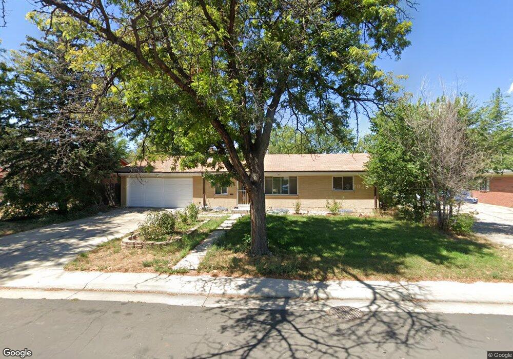 825 Ironton St, Aurora, CO 80010 - photo 1