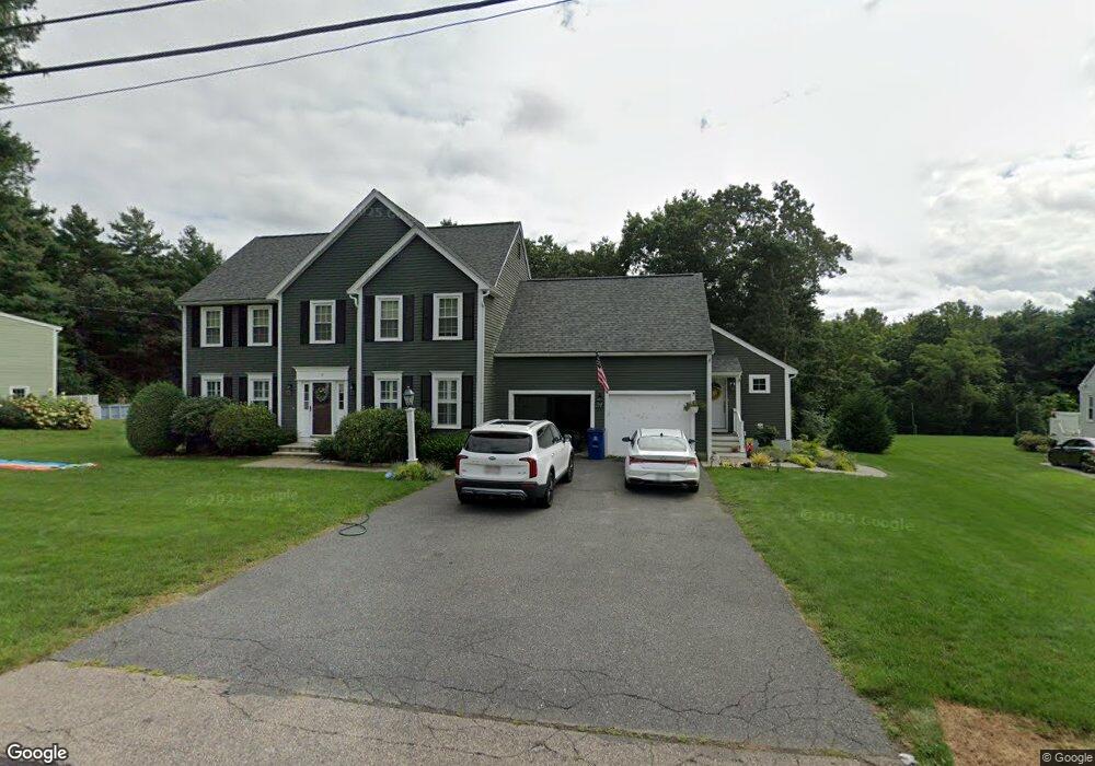 19 Cherokee Ln, Walpole, MA 02081 - photo 1