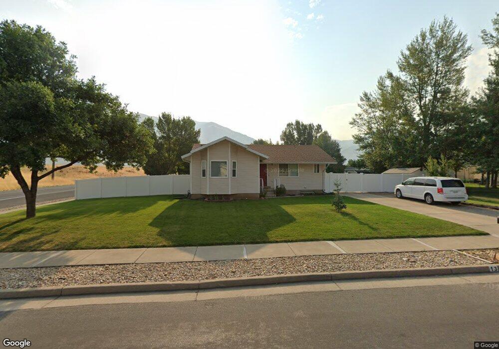 13 S 1000 E, Hyrum, UT 84319 - photo 1