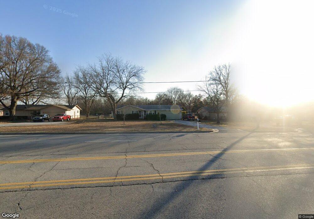 201 W Washington St, Broken Arrow, OK 74012 - photo 1