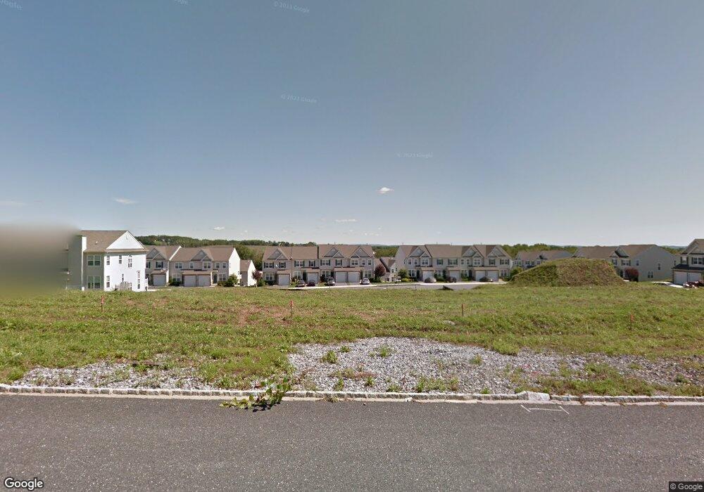 3529 Windsor Ct unit INT, Nazareth, PA 18064 - photo 1