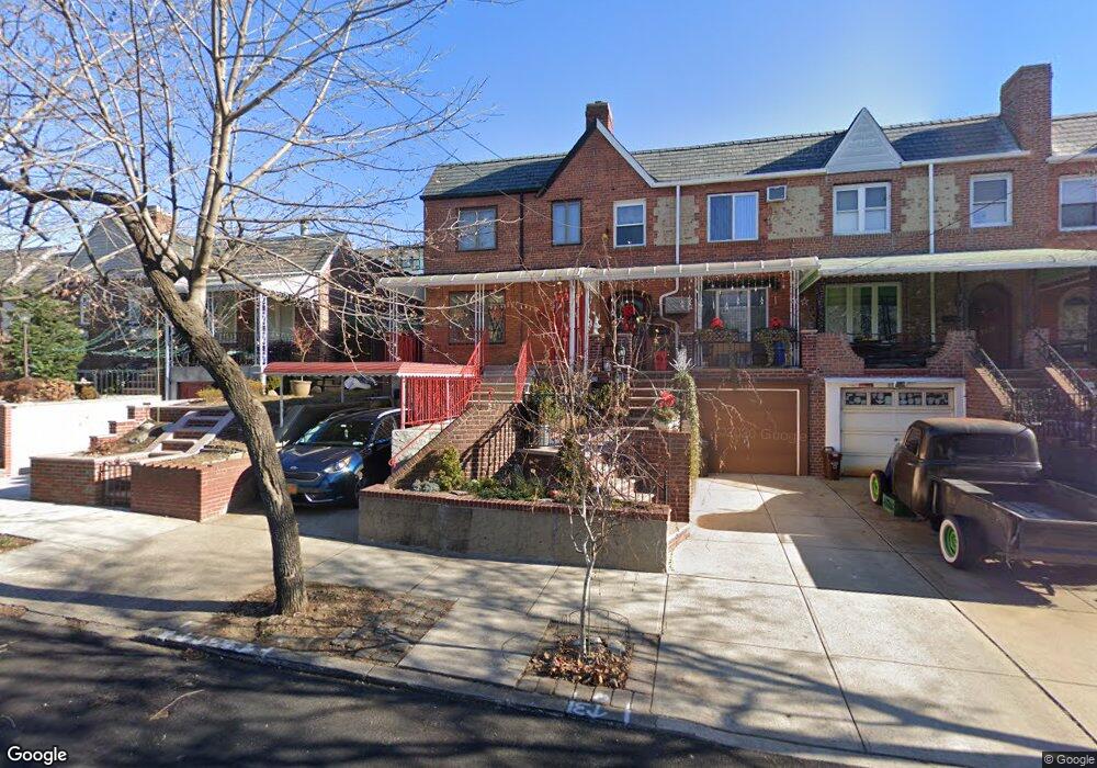 53121 63rd St, Maspeth, NY 11378 - photo 1