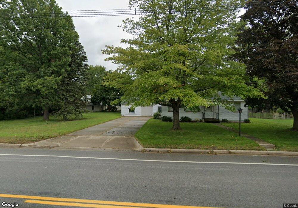 937 N Hudson St, Lowell, MI 49331 - photo 1