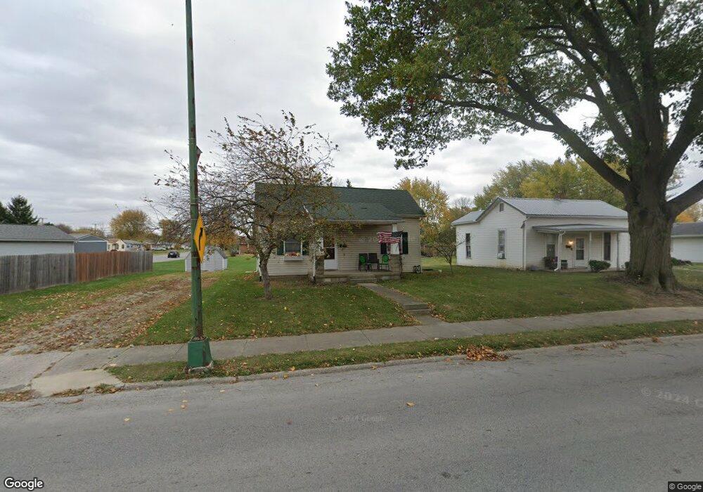 206 N Wood St, Wapakoneta, OH 45895 - photo 1