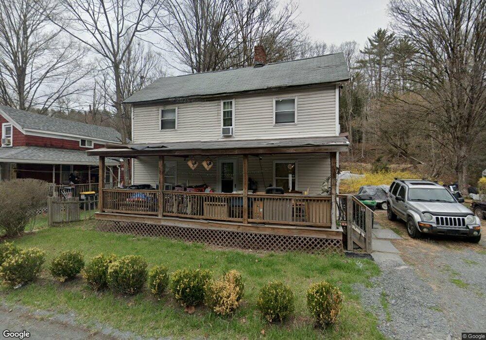 305 Water St, Milford, PA 18337 - photo 1