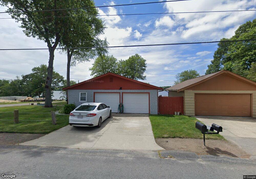 105 Plymouth Blvd, Westport, MA 02790 - photo 1