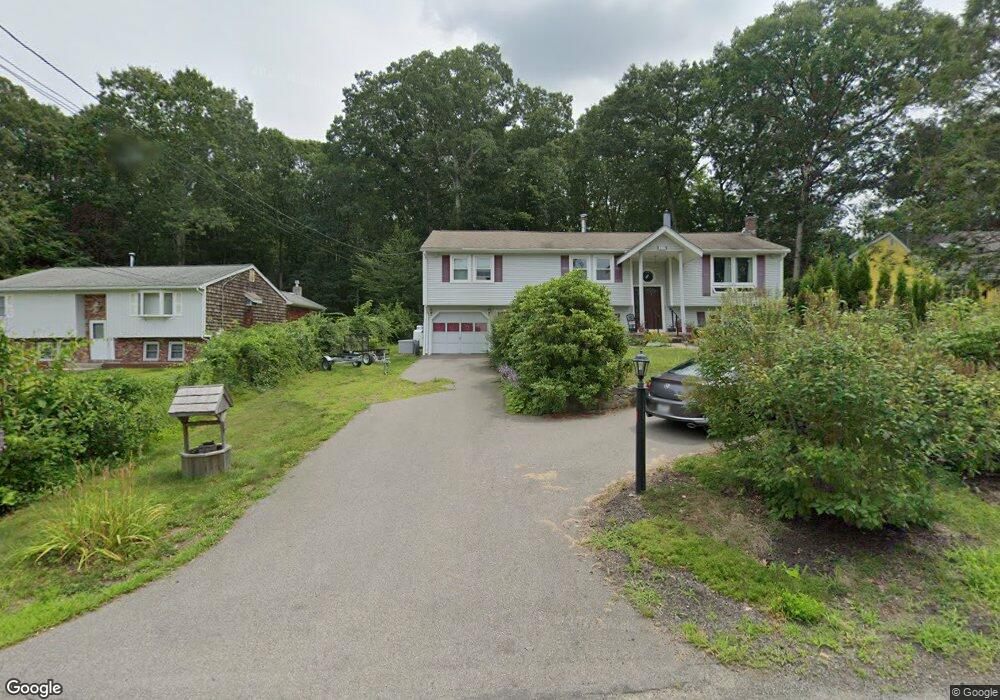 125 Lake View Dr, Chepachet, RI 02814 - photo 1