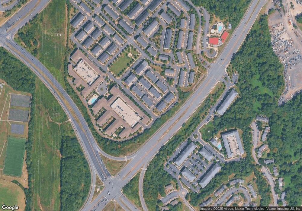 15329 Leicestershire St, Woodbridge, VA 22191 - photo 1