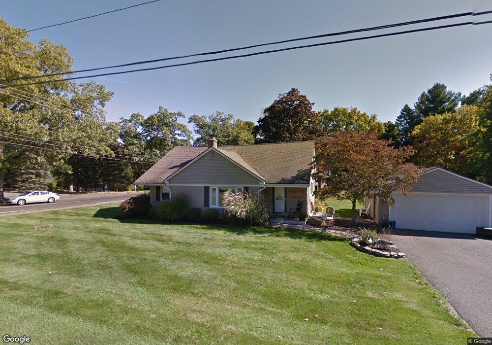 5 Ridgeway Dr, Feeding Hills, MA 01030 - photo 1