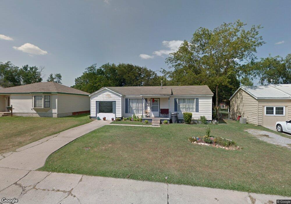 517 Oak St, Ardmore, OK 73401 - photo 1