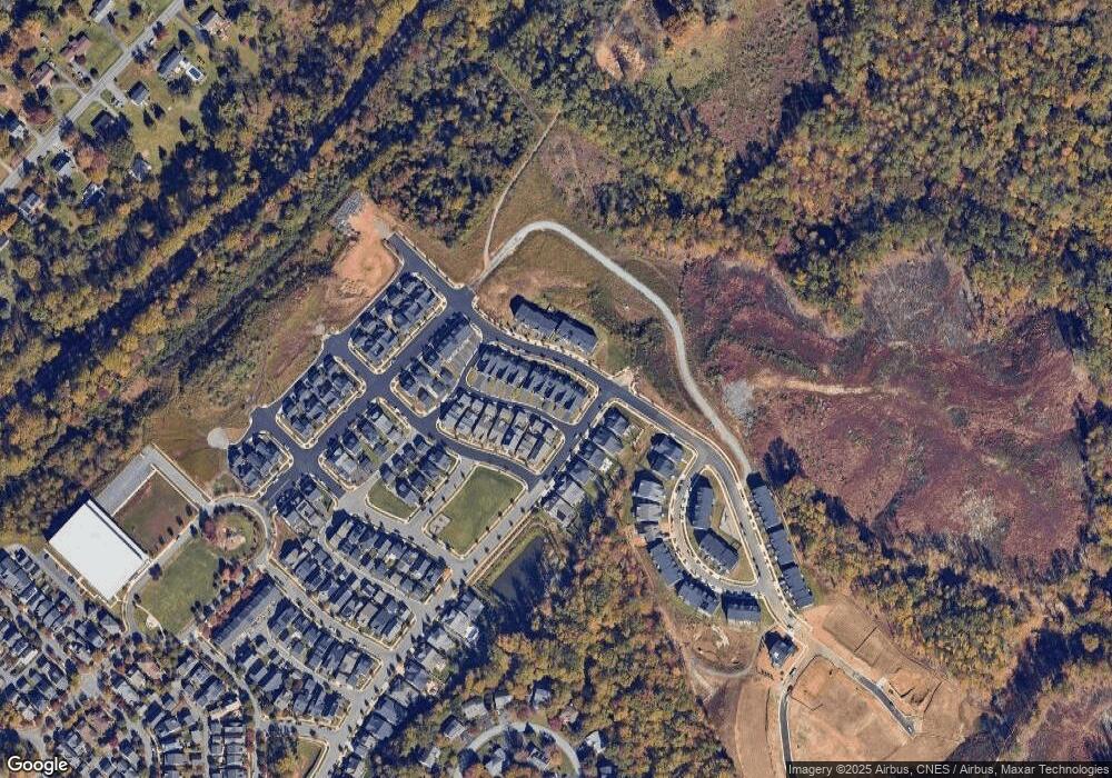 1915 Fowler St, Charlottesville, VA 22901 - photo 1