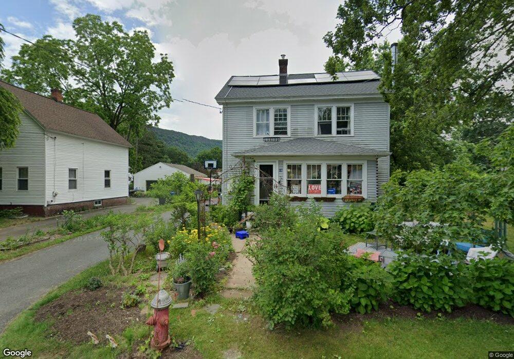 14 E Green St, Easthampton, MA 01027 - photo 1