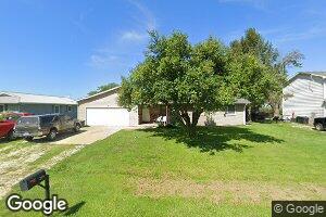 205 Oak St, Chapin, IL 62628