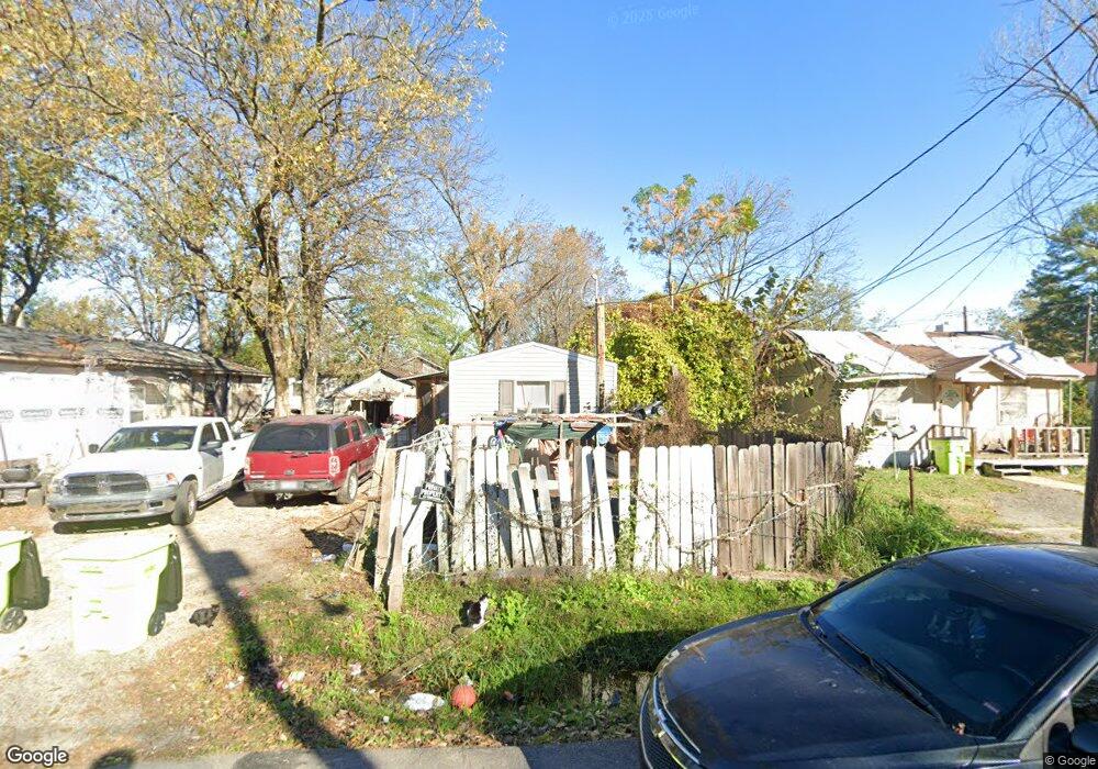 510 W 3rd St, Stuttgart, AR 72160 - photo 1