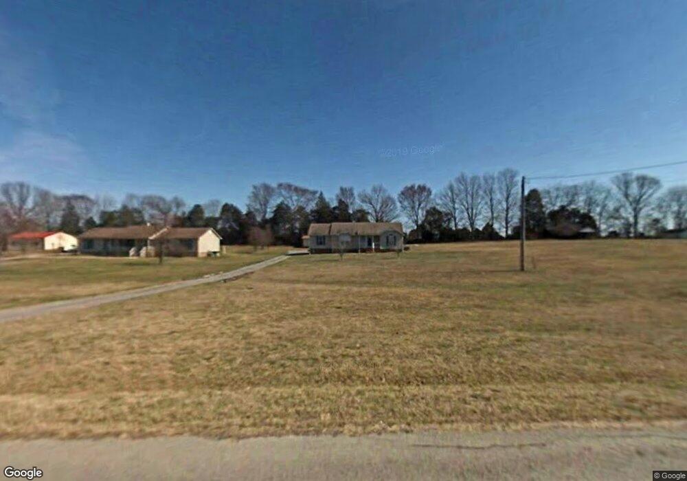 140 Cessna Ln, Shelbyville, TN 37160 - photo 1