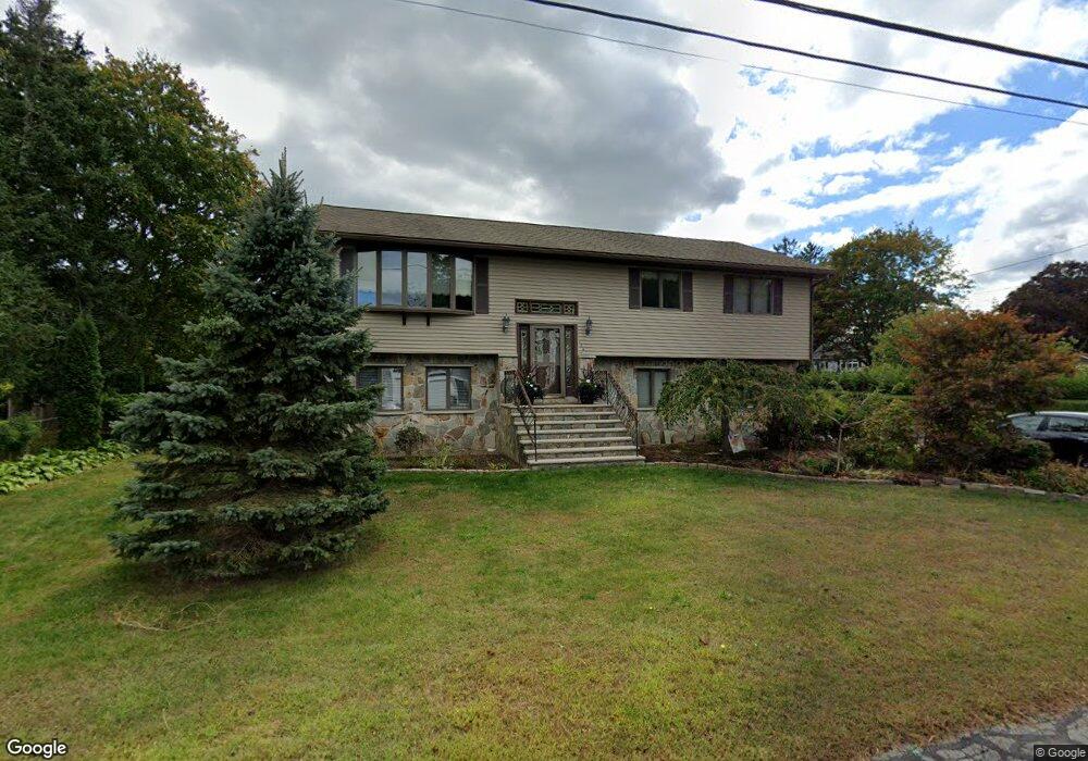 104 Mccabe St, South Dartmouth, MA 02748 - photo 1