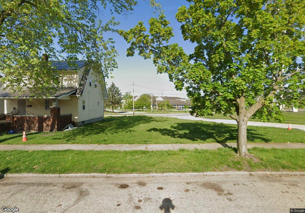 1001 Benham Ct, Elkhart, IN 46516 - photo 1