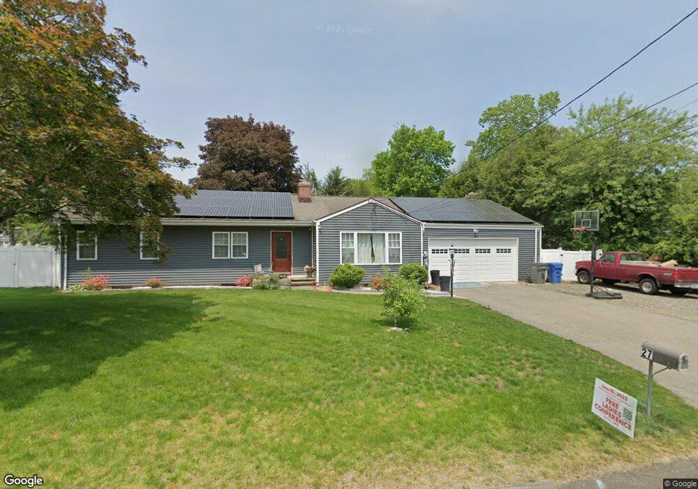 27 Laurel St, Trumbull, CT 06611 - photo 1