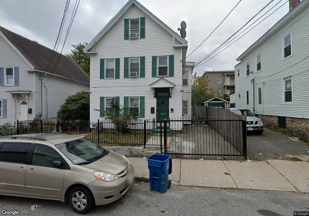 4 Lexington St, Lawrence, MA 01841 - photo 1