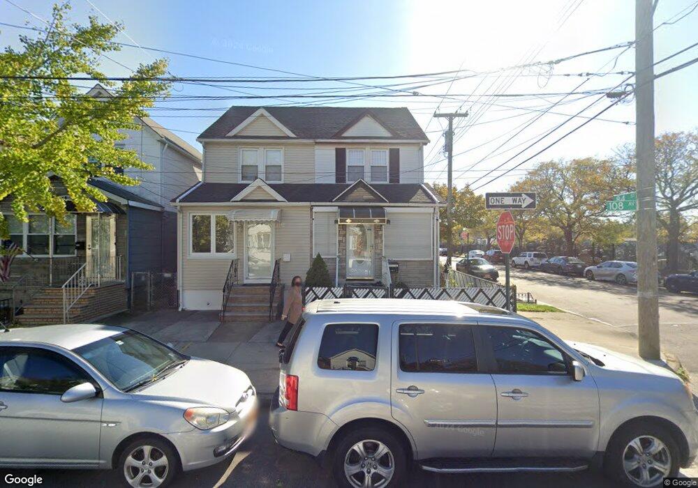 8402 108th Ave, Ozone Park, NY 11417 - photo 1