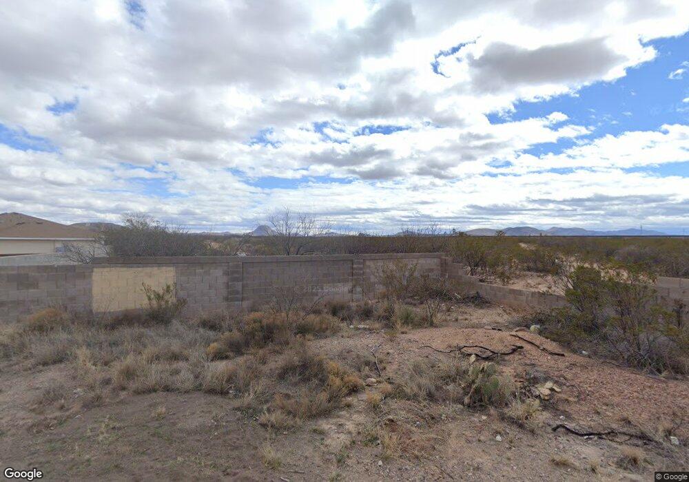 526 E 4th St, Douglas, AZ 85607 - photo 1