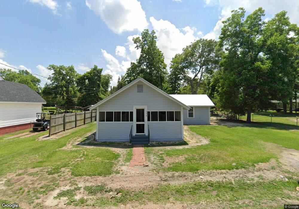336 E Center St, Alapaha, GA 31622 - photo 1