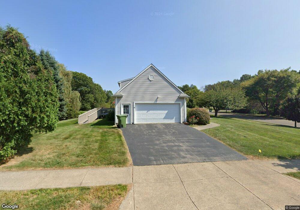 10 Blacksmith Dr, Middletown, CT 06457 - photo 1