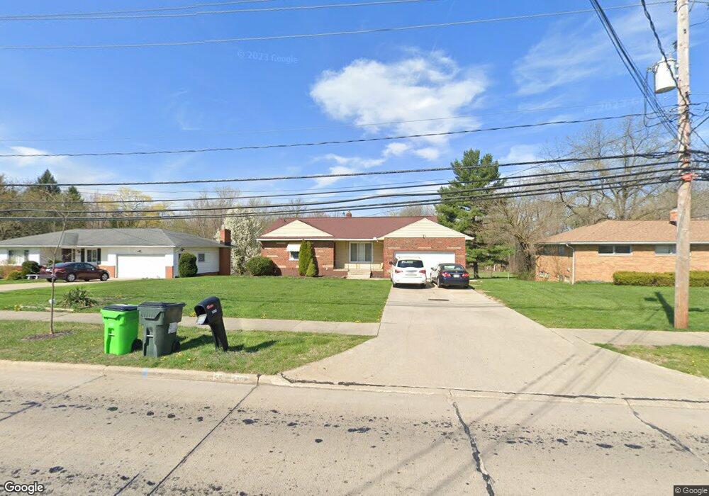 5302 Bartlett Rd, Bedford, OH 44146 - photo 1