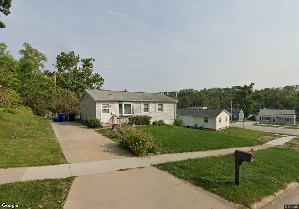 1609 23rd St NW, Cedar Rapids, IA 52405 - photo 1