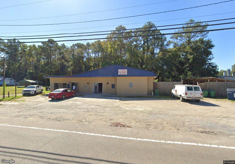910 E Canal St, Picayune, MS 39466 - photo 1