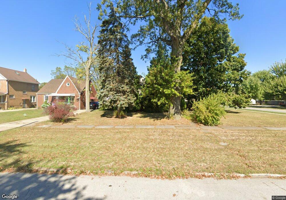 2341 E 31st St, Lorain, OH 44055 - photo 1