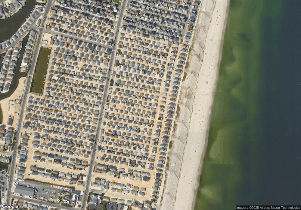 23 E Pompano Way, Lavallette, NJ 08735 - photo 1