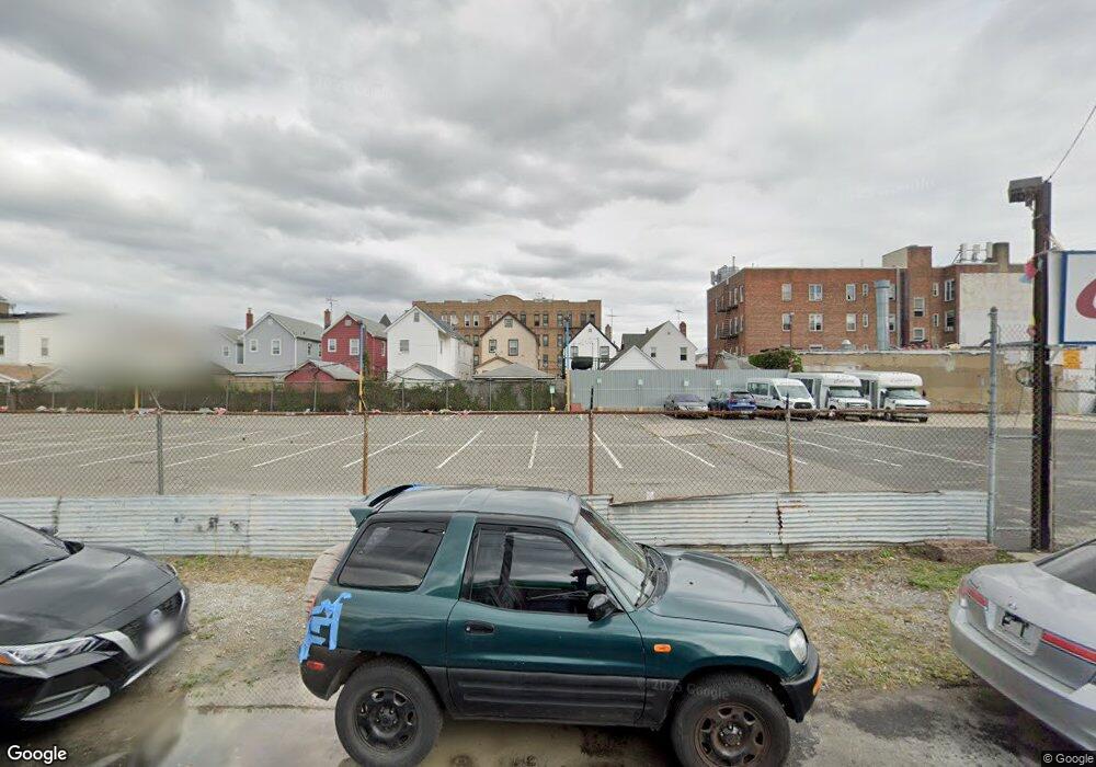 10113 Rockaway Blvd, Jamaica, NY 11417 - photo 1