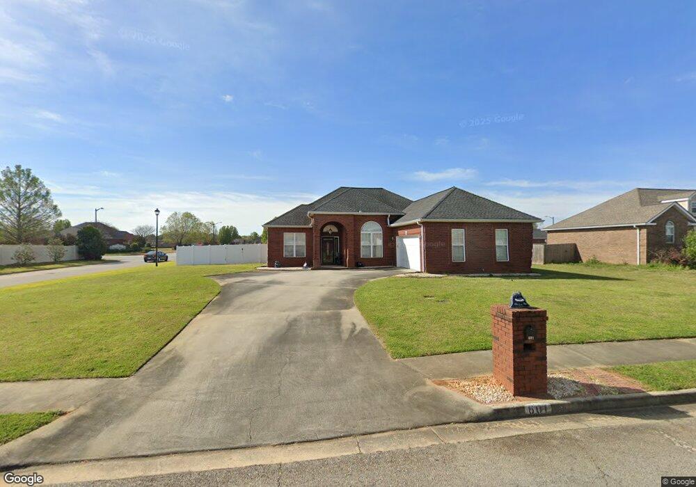 601 Loudon Hill Dr, Warner Robins, GA 31088 - photo 1