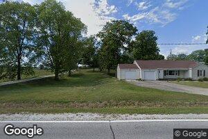 409 S Main St, Avon, IL 61415
