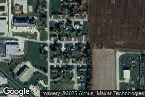 308 Eaton St, Newton, IL 62448
