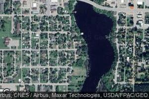 425 Bay Ave SE, Baudette, MN 56623