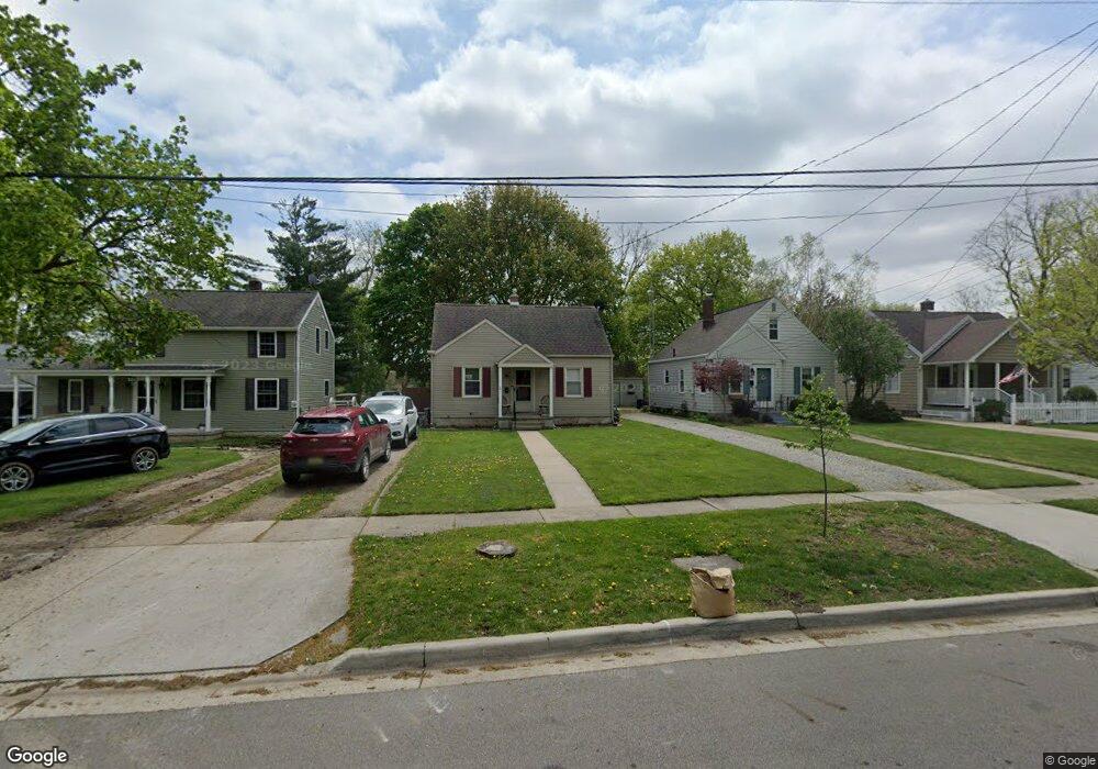 927 Vine St unit VINE, Adrian, MI 49221 - photo 1