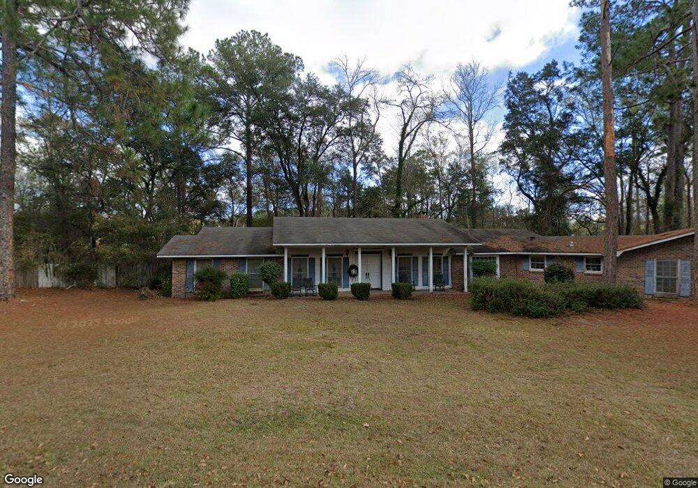 2106 Twin Lakes Dr, Bainbridge, GA 39819 - photo 1
