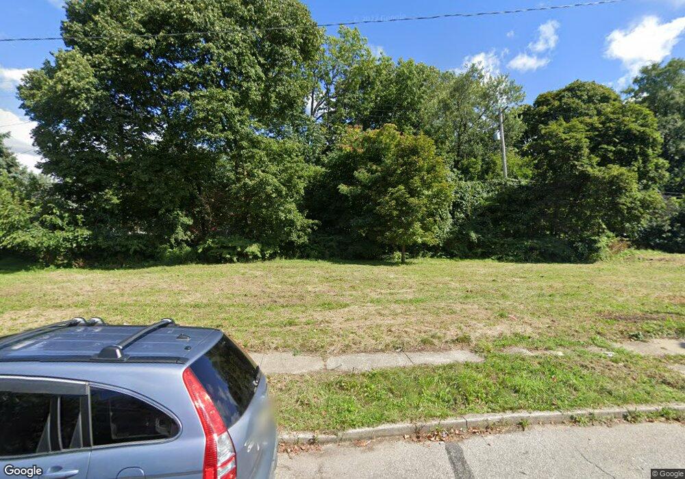 2261 E 95th St, Cleveland, OH 44106 - photo 1