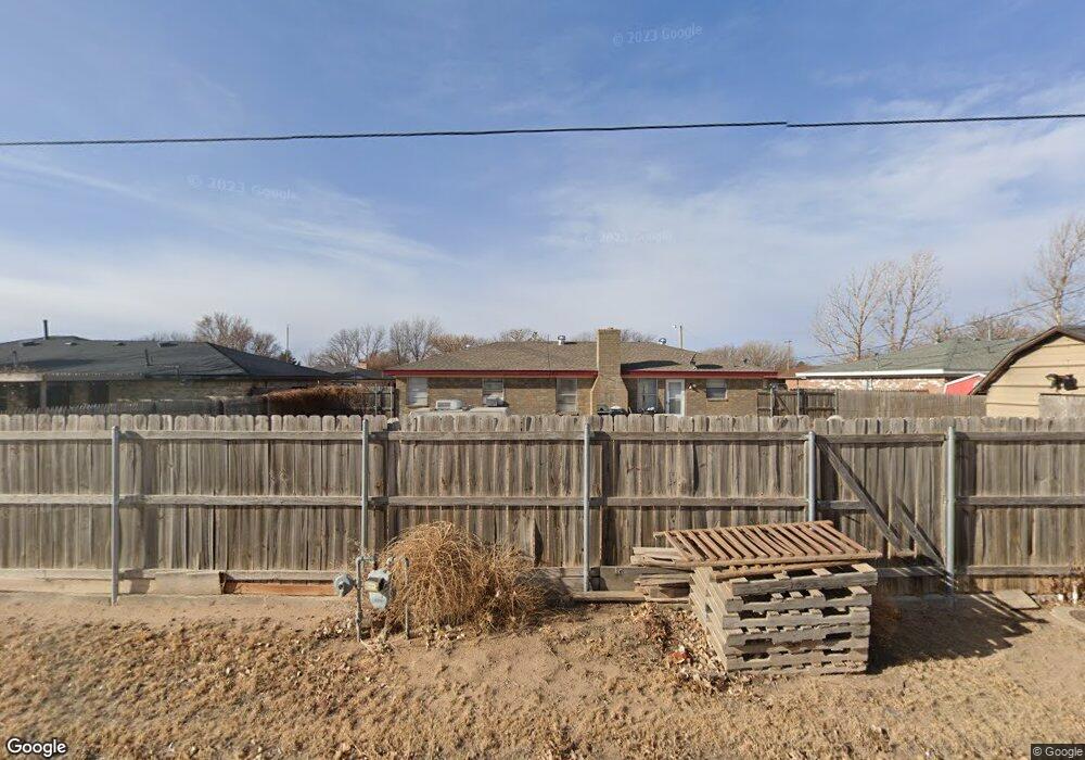 612 Bailey Ave, Dumas, TX 79029 - photo 1