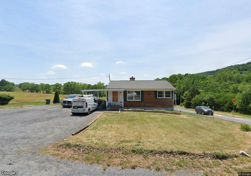 1059 Round Hill Rd, Winchester, VA 22602 - photo 1
