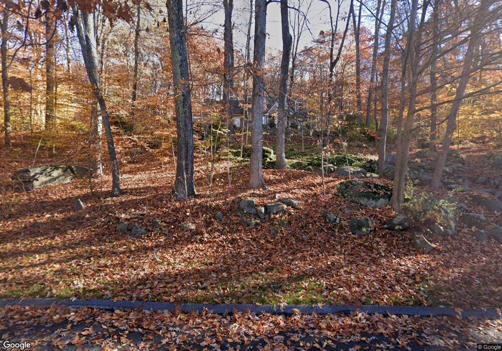 9 Murphys Ln, Brookfield, CT 06804 - photo 1