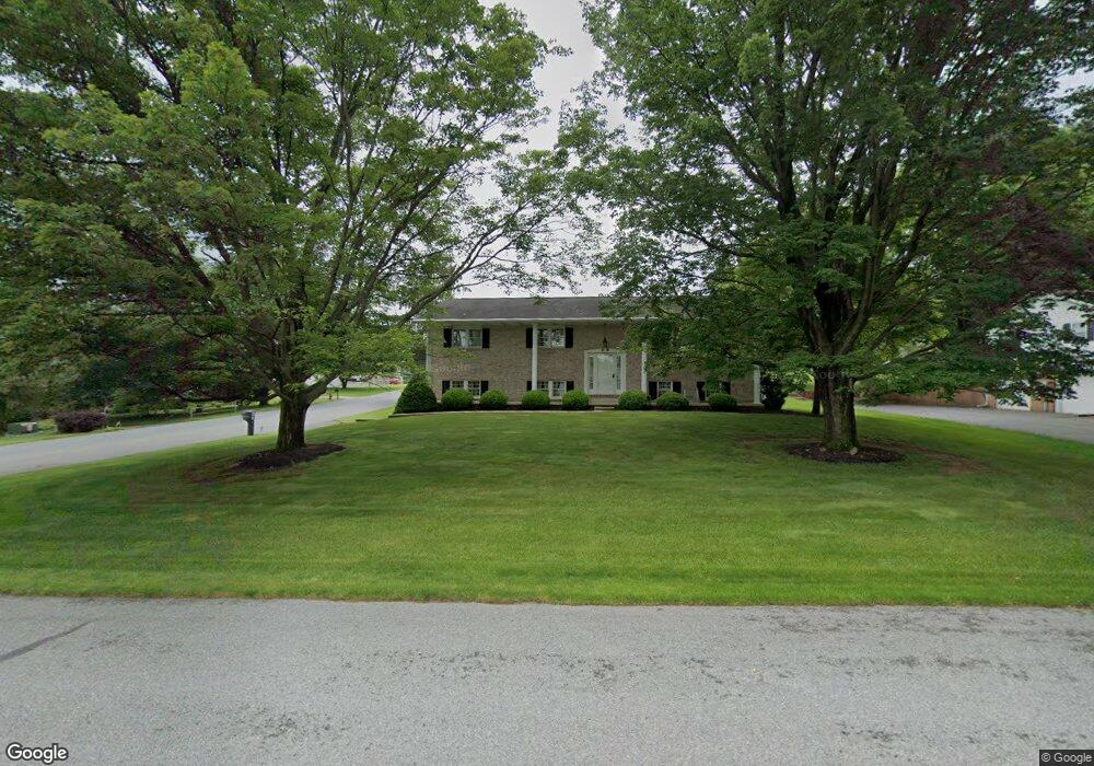 2974 Jefferson Dr, Chambersburg, PA 17201 - photo 1