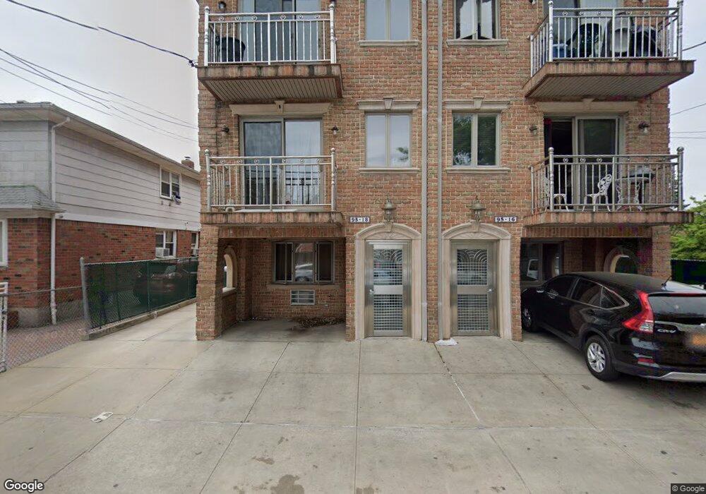 9516 87th St, Ozone Park, NY 11416 - photo 1