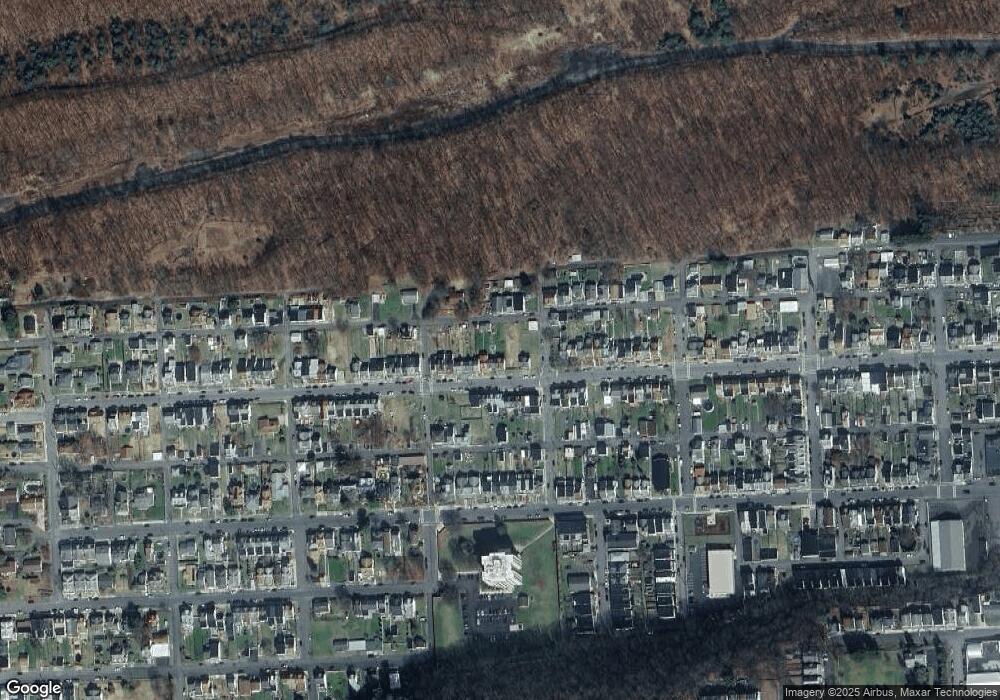 1315 W Walnut St unit 17, Coal Township, PA 17866 - photo 1