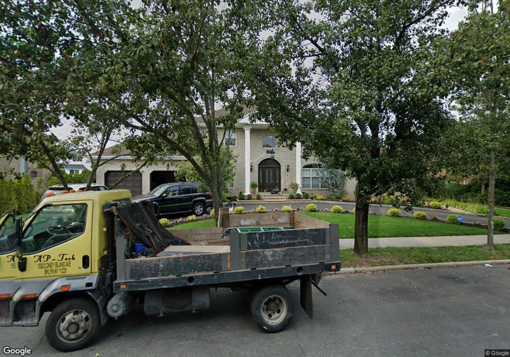 26 W Castor Place, Staten Island, NY 10312 - photo 1