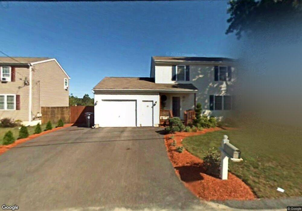197 Blade St, Warwick, RI 02886 - photo 1